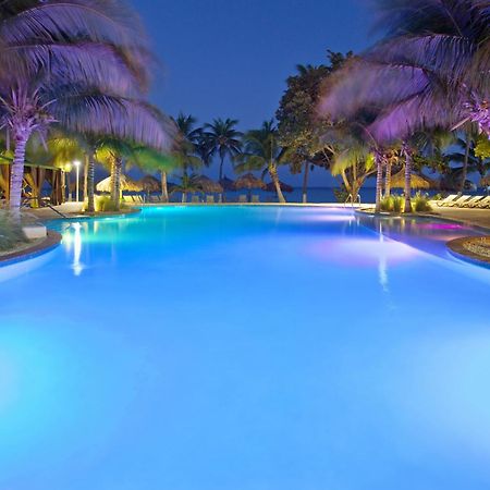 All Inclusive Holiday Inn Resort Aruba - Beach Resort & Casino By Ihg Palm Beach Buitenkant foto