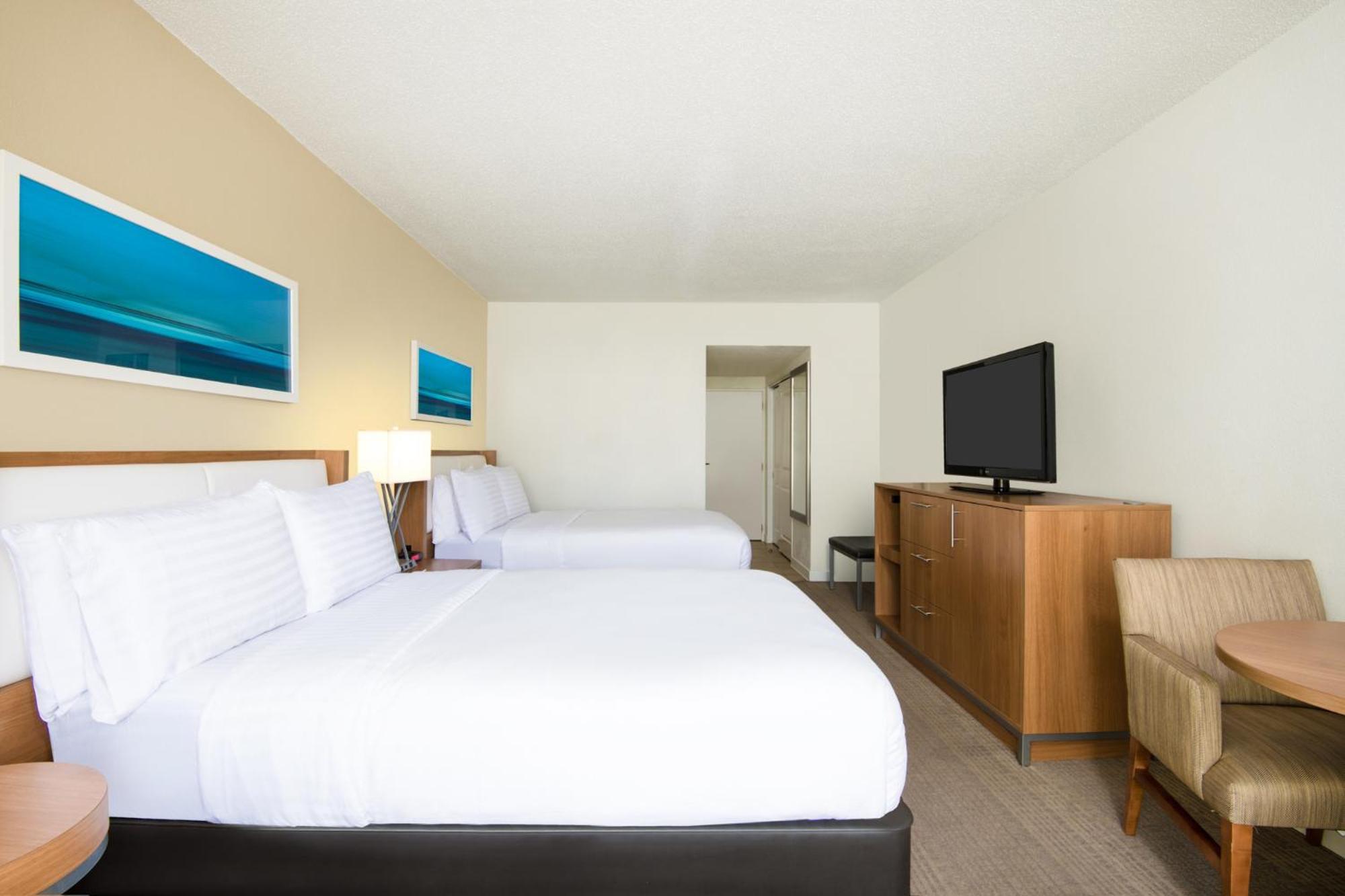 All Inclusive Holiday Inn Resort Aruba - Beach Resort & Casino By Ihg Palm Beach Buitenkant foto